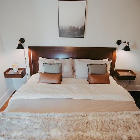 Goldsmith'S River Front Inn Миссула Экстерьер фото