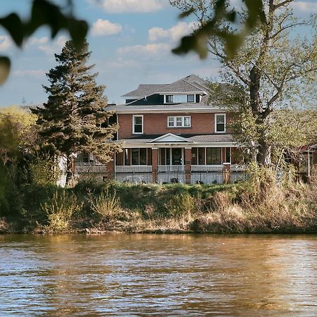 Goldsmith'S River Front Inn Миссула Экстерьер фото